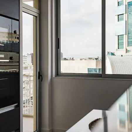 Dinis Place Appartement